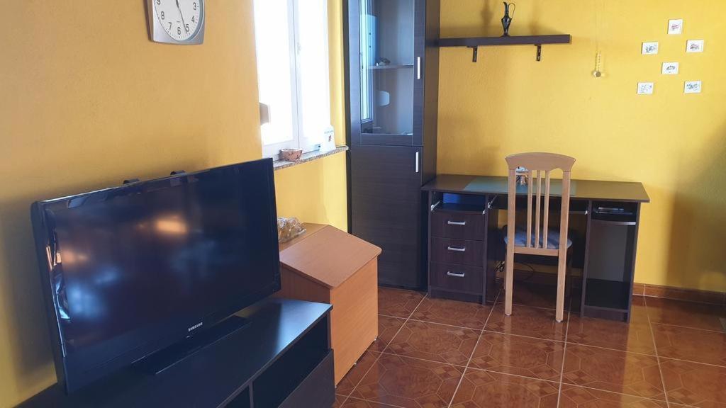 Dobrinj Apartments Roses מראה חיצוני תמונה
